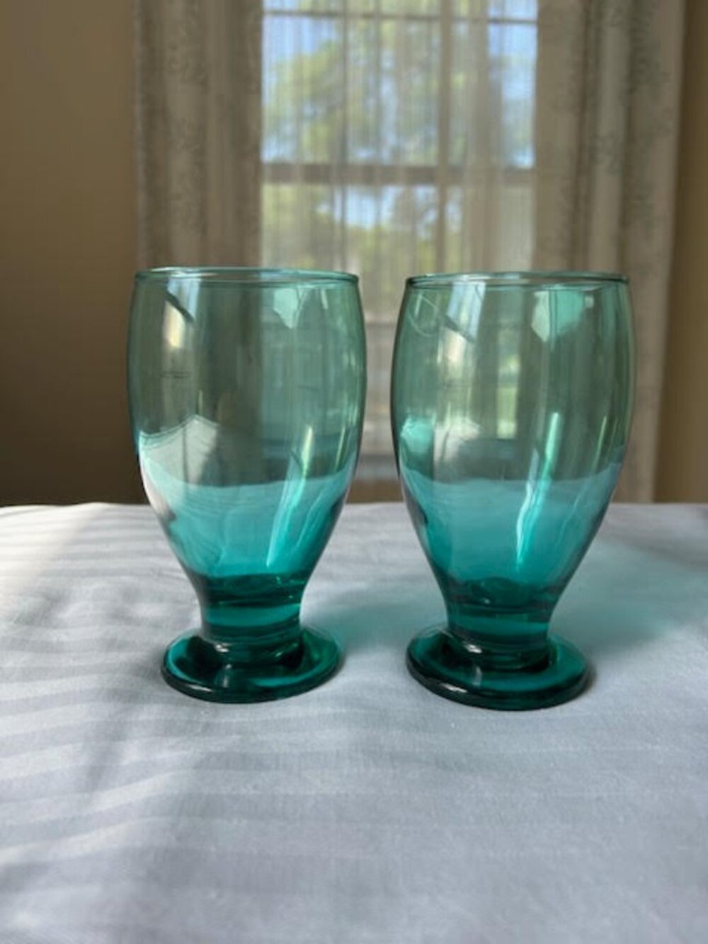 Cristar Lexington Juniper Footed Goblets Set 2 Green Glass Vintage